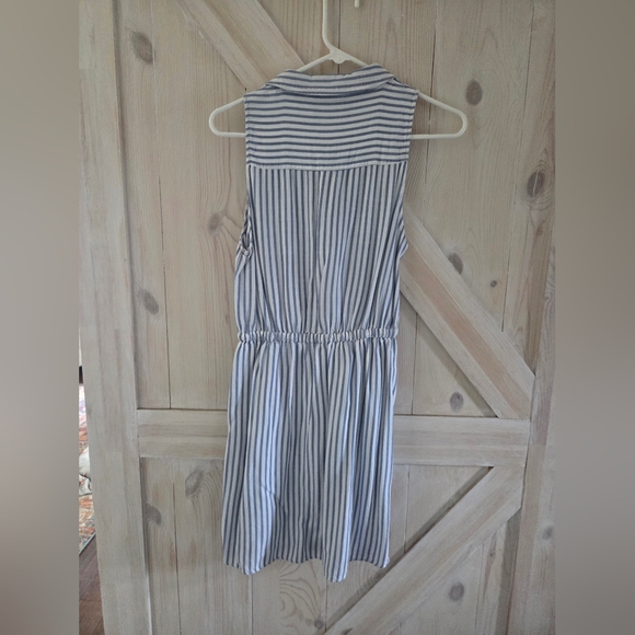 A&F Dress - Picture 6 of 6